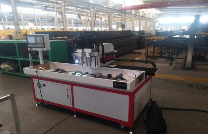 為什么選擇多米熱熔鉆孔機(jī)機(jī)?